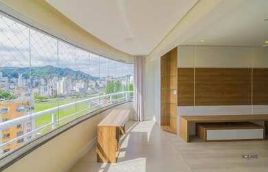 Imagem: O apartamento na cobertura possui 3 Dormitórios, 4 Banheiros