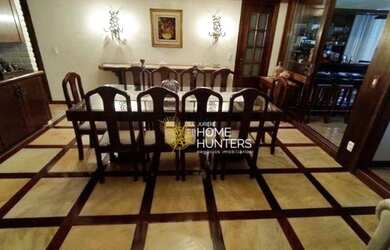 Imagem: O apartamento possui 4 Dormitórios, 4 Banheiros, 2 Vagas na