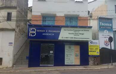 Imagem: A casa possui 4 Dormitórios, 1 Banheiro e está localizado