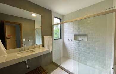 Imagem: Em condomínio muito bem estruturado esta casa clara