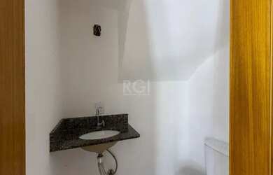 Imagem 4: Casa de 3 quartos para alugar no bairro Guarujá