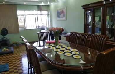 Imagem: O apartamento possui 3 Dormitórios, 2 Banheiros, 1 Vaga na