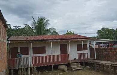 Imagem 5: Vendo uma casa. 35m² de Área, 3 Vagas na garageme5 Dormitórios