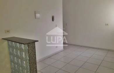 Imagem: A casa possui 1 Dormitório, 1 Banheiro, 30m² de Área e está