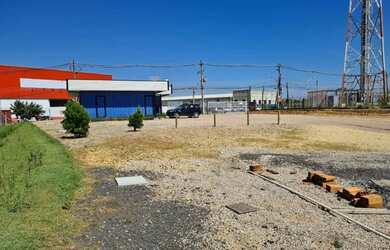 Imagem: O depósito possui 35.193m² de Área e está localizado em