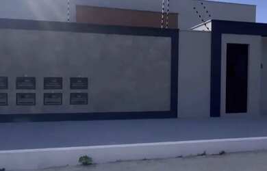 Imagem: A casa em condomínio possui 2 Dormitórios, 2 Banheiros, 1