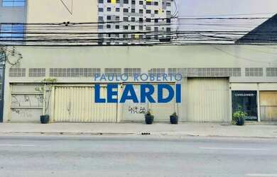 Imagem: O depósito possui 415m² de Área e está localizado em Várzea