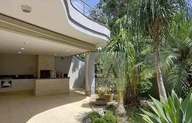 Imagem: A casa em condomínio possui 4 Dormitórios, 5 Banheiros, 5