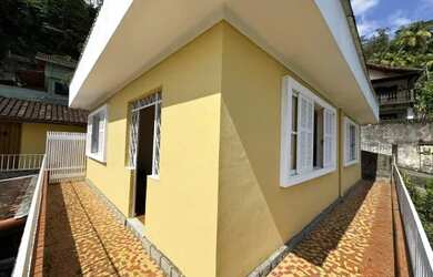 Imagem: Alugo casa com 2 quartos na Castelânea - cod 92057