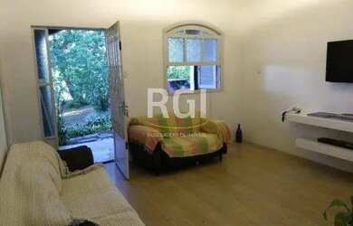 Imagem 2: Casa para Venda - 150m², 3 dormitórios, 2 vagas - Hípica