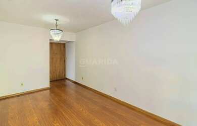 Imagem 4: Apartamento com 3 dormitórios, sendo 1 suíte, e 1 vaga de garagem no...