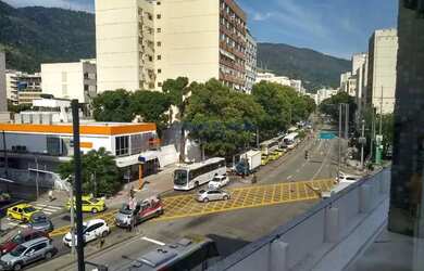 Imagem: O depósito possui 30m² de Área e está localizado em Tijuca