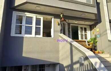 Imagem: A casa em condomínio possui 4 Dormitórios, 3 Banheiros, 2