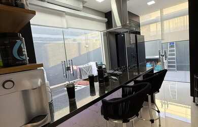 Imagem 10: Passaredo, casa térrea, 3 suítes, sendo 1 com closet, com piscina, financia