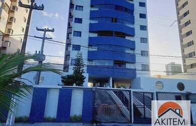 Imagem: More no melhor trecho de Olinda e ainda com pé na areia, há