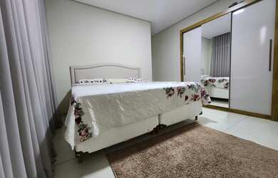 Imagem 4: Casa geminada com entrada independente