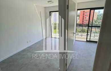 Imagem: O apartamento possui 1 Dormitório, 1 Banheiro, 1 Vaga na garagem