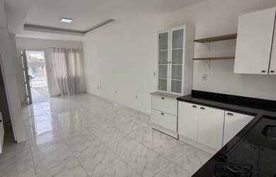 Imagem: O apartamento possui 2 Dormitórios, 3 Banheiros, 1 Vaga na