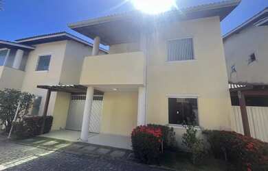 Imagem: A casa em condomínio possui 4 Dormitórios, 1 Banheiro, 1 Vaga