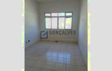 Imagem: O depósito possui 108m² de Área e está localizado em Jardim