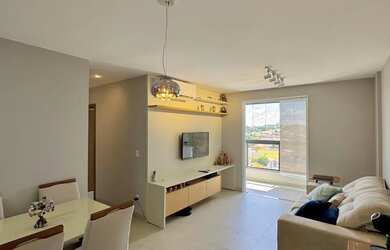 Imagem: O apartamento possui 2 Dormitórios, 2 Banheiros, 2 Vagas na