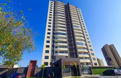 Imagem: O apartamento possui 3 Dormitórios, 1 Banheiro, 2 Vagas na