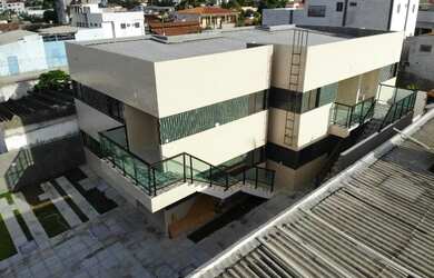 Imagem: A casa em condomínio possui 2 Dormitórios, 2 Banheiros, 1