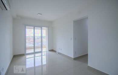 Imagem: O apartamento possui 2 Dormitórios, 2 Banheiros, 2 Vagas na