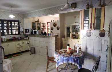 Imagem 15: CD Vivendas Bela Vista Rodovia DF-150, Km 2,5 Grande colorado