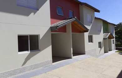 Imagem 16: Vendo Sobrado novo em condomínio bairro Bela Vista!