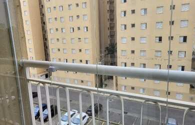 Imagem: O apartamento possui 2 Dormitórios, 1 Banheiro, 1 Vaga na garagem