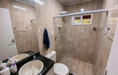 Imagem 12: Aldeia casa linda com 3 terrenos , possuindo jardim maravilhoso e piscina