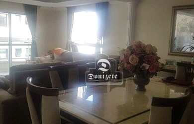 Imagem: O apartamento possui 3 Dormitórios, 1 Banheiro, 3 Vagas na