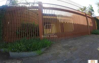 Imagem: O depósito possui 4 Vagas na garagem, 227m² de Área e está