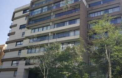 Imagem: O apartamento na cobertura possui 1 Dormitório, 2 Banheiros