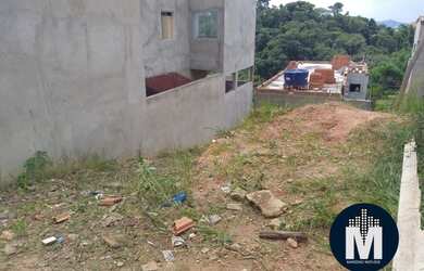 Imagem: O terreno possui 125m² de Área e está localizado em Parque