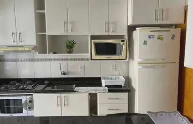 Imagem: A casa possui 2 Dormitórios, 1 Banheiro, 1 Vaga na garagem