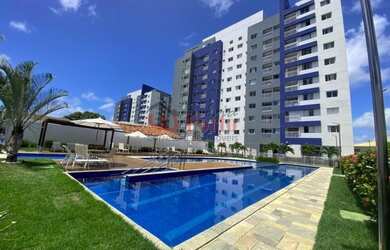 Imagem 1: Temporada Apartamento 2/4 prox. a praia em Buraquinho - Laur