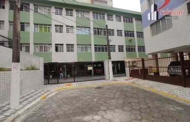 Imagem: A kitnet possui 1 Dormitório, 1 Banheiro, 1 Vaga na garagem