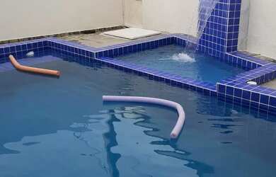 Imagem 12: Aluga se casa com piscina adulto e infantil para sua festa