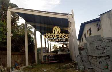 Imagem: O depósito possui 430m² de Área e está localizado em Guilhermina