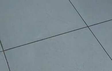 Imagem: A casa possui 4 Dormitórios, 2 Banheiros, 2 Vagas na garagem