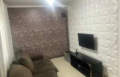 Imagem: A casa possui 3 Dormitórios, 3 Banheiros, 2 Vagas na garagem