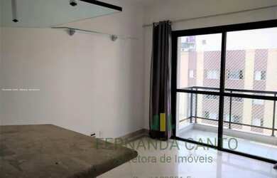 Imagem: O apartamento possui 1 Dormitório, 1 Banheiro, 1 Vaga na garagem