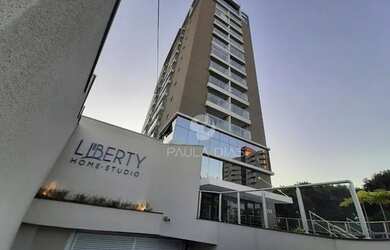 Imagem: O studio possui 1 Dormitório, 1 Banheiro, 1 Vaga na garagem