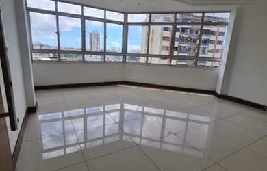 Imagem 2: Apartamento para venda tem 95 metros quadrados com 3 quartos em Graça - Salvador - BA