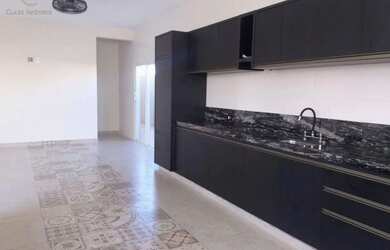 Imagem: A casa em condomínio possui 5 Dormitórios, 5 Banheiros, 4