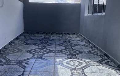 Imagem 4: Sobrado Amplo no Jardim Peri - 2 Quartos, 2 Banheiros, Sala e Cozinha...