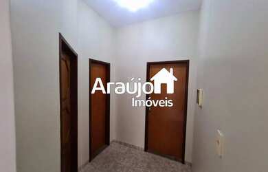 Imagem 8: Casa de 4 Quartos na ARSE 92 906 Sul Em Frente à Praça