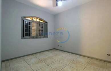 Imagem 3: Casa Residencial com 4 quartos para alugar por R$ 5200.00, 185.00 m2 - SAN CONRADO - LONDR